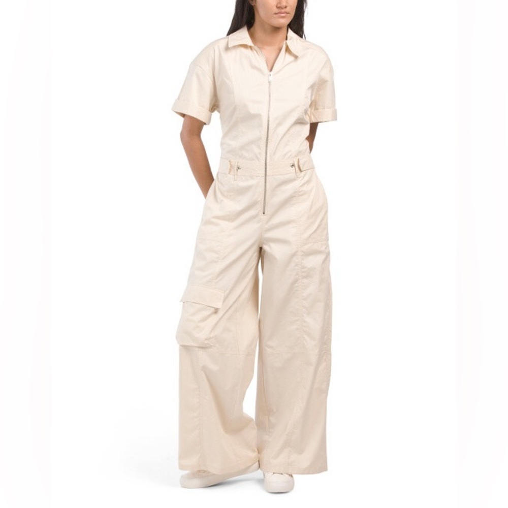 Zara Utility Jumpsuit Beige Short Sleeve Zip Front Size xs